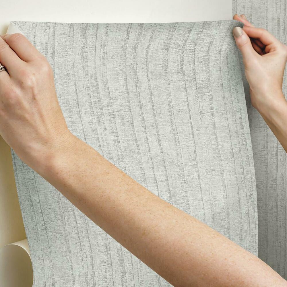 Crackled Stria Faux Texture Peel and Stick Wallpaper