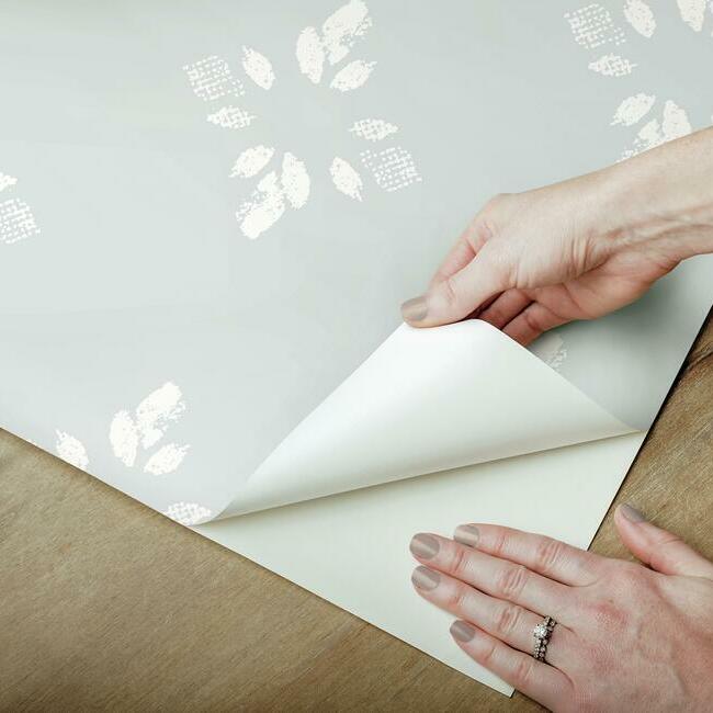 Rose Lindo Pressed Petals Peel & Stick Wallpaper